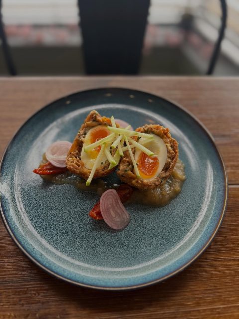 Just a reminder.... we are open daily from tomorrow 🙌Open Monday-Saturdays 10am-10pm
Sundays 10-7pmHere is a taster from our spring/summer menu 😋We have also added some tasty salads to our lunch menu starting from tomorrow.#opendaily #brunch #lunch #dinner #gibsons