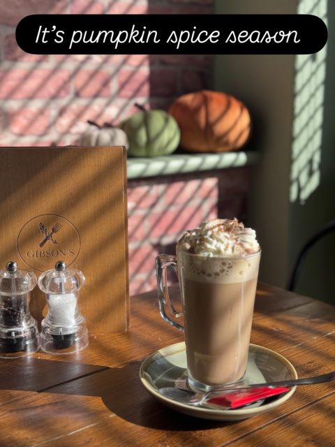 🎃🍁Pumpkin Spice season is upon us 🍁🍂Hot or iced
Get your pumpkin spice
while you can…#pumpkinspice #cromer #autumnvibes